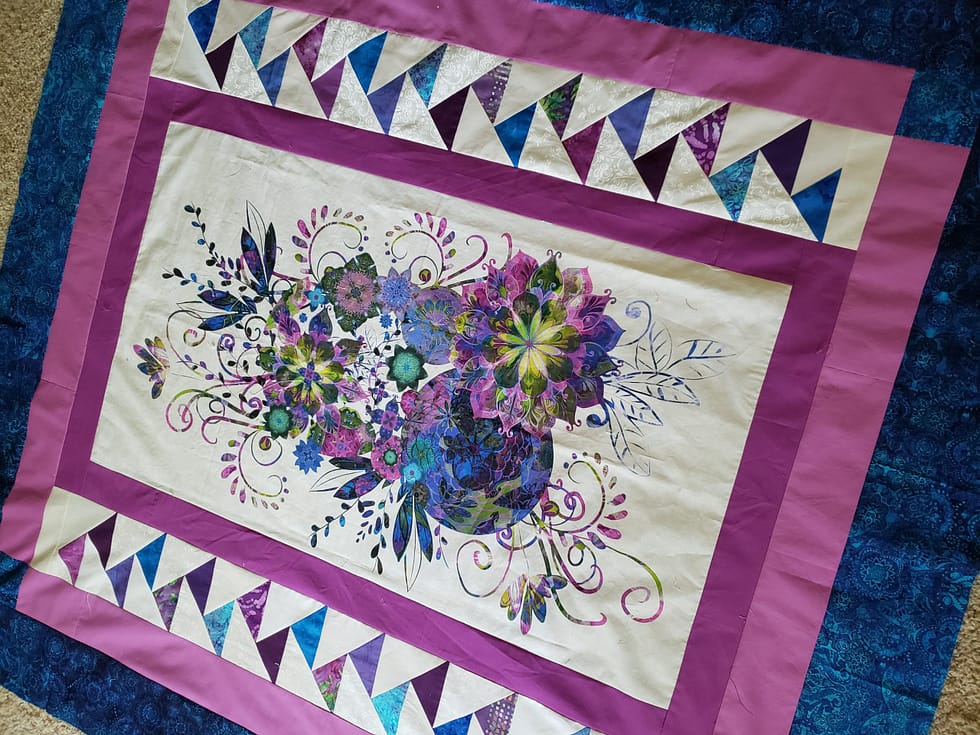 Quilts For Sale/ Quilt for Sale/ Quilt for Sale Handmade quilts for sale/ Beautiful Flor Quilt